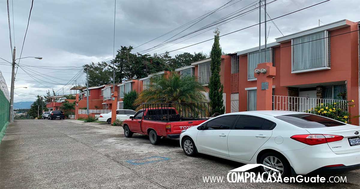 Venta de Casa o Casas, Terrenos, Propiedades, Apartamentos, Inmuebles en Guatemala, zona 11, zona 7, zona 2, zona 18, zona 16, Mixco, Carretera Al Salvador, Fraijanes, Santa Catarina Pinula, Antigua Guatemala, Villa Nueva, Villa Canales, San Miguel Petapa - Venta o Alquiler de Casas En Guatemala